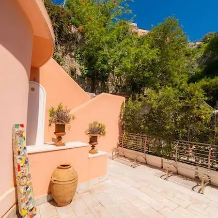 Vista Mare A Con Parcheggio Paolone House Таормина